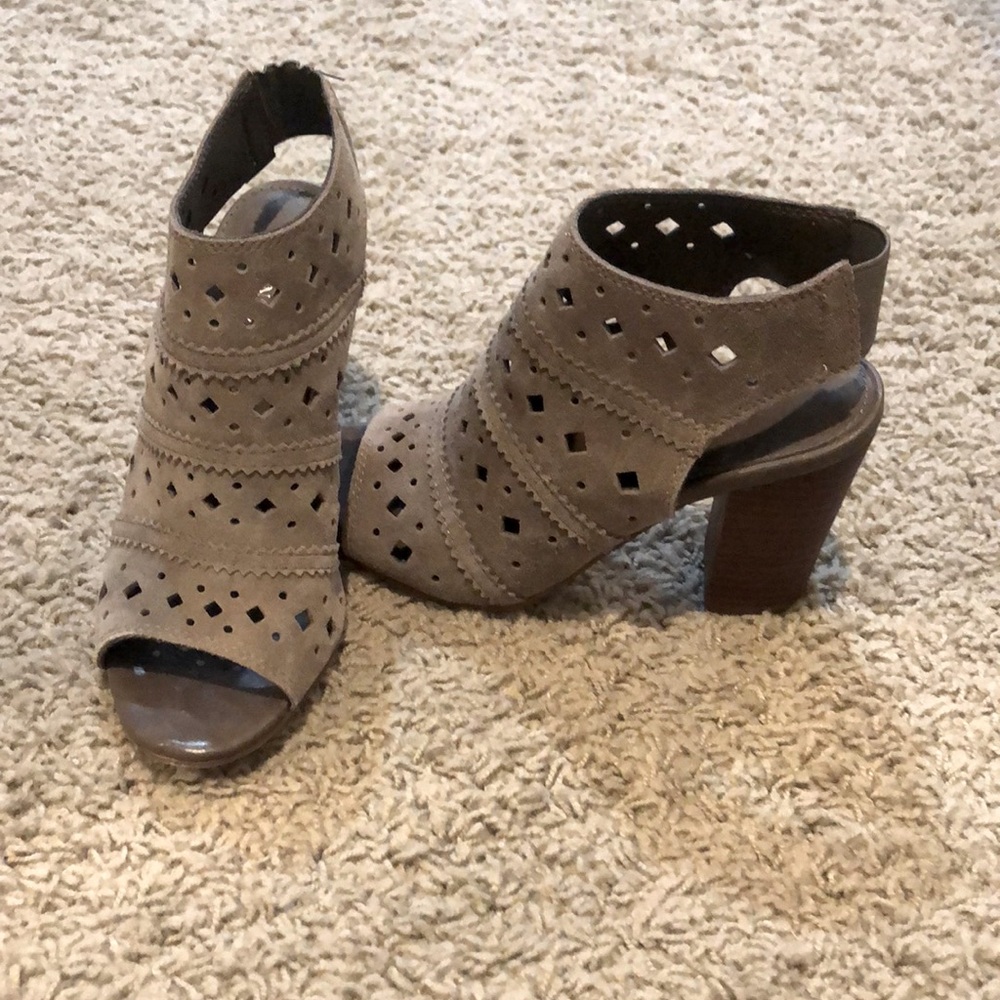 Franco Fortini heels